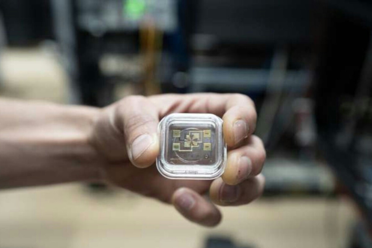 Il laboratorio tedesco firma un record mondiale: l’orologio che non perde un secondo in 15 miliardi di anni